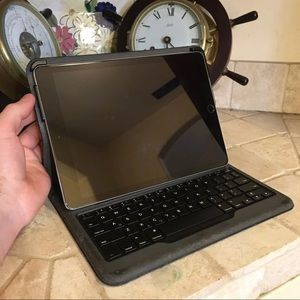 Anker Bluetooth Keyboard Case for iPad Air 2